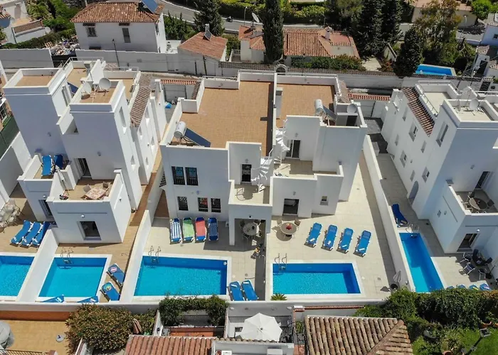 Nerja Paradise Rentals - Villa Ambar